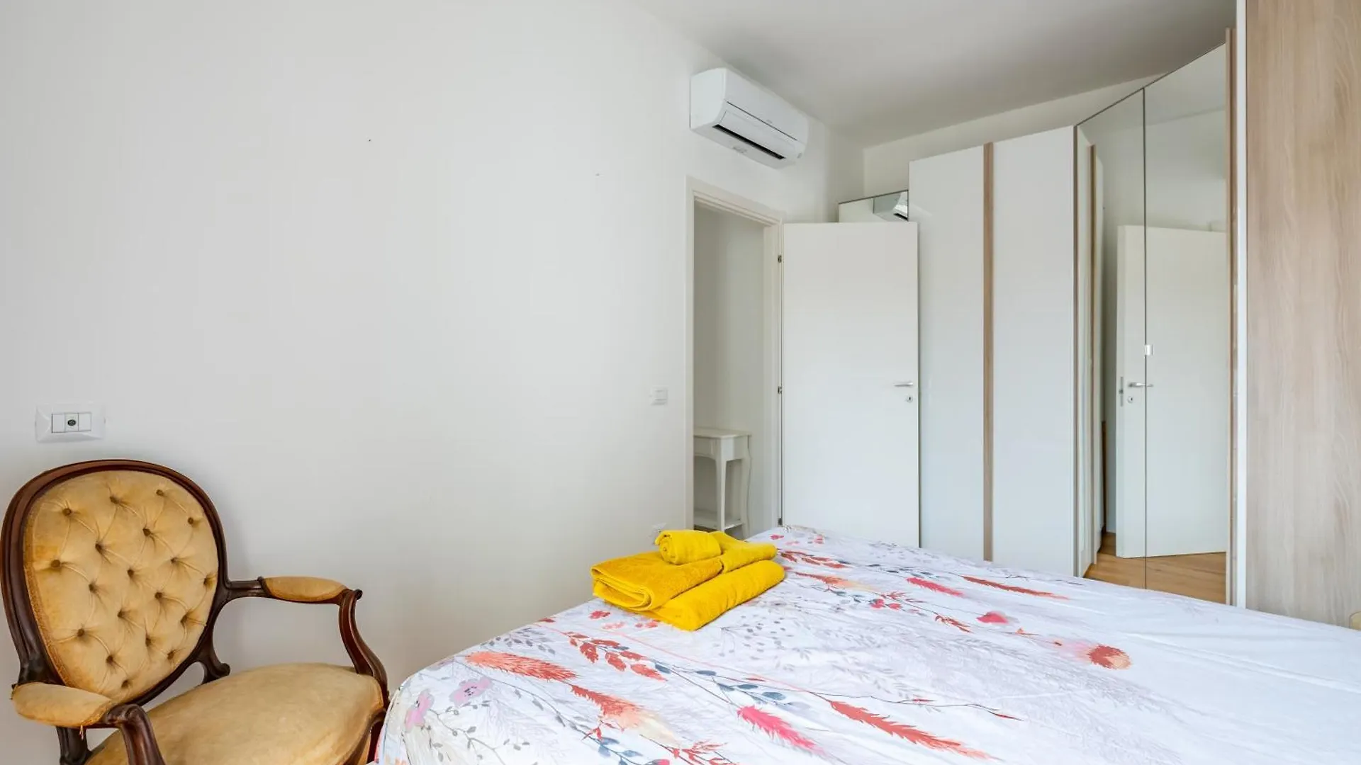 Maragliano And San Jacopino Flat With Balcony Apartment Florence 0*,  Italy