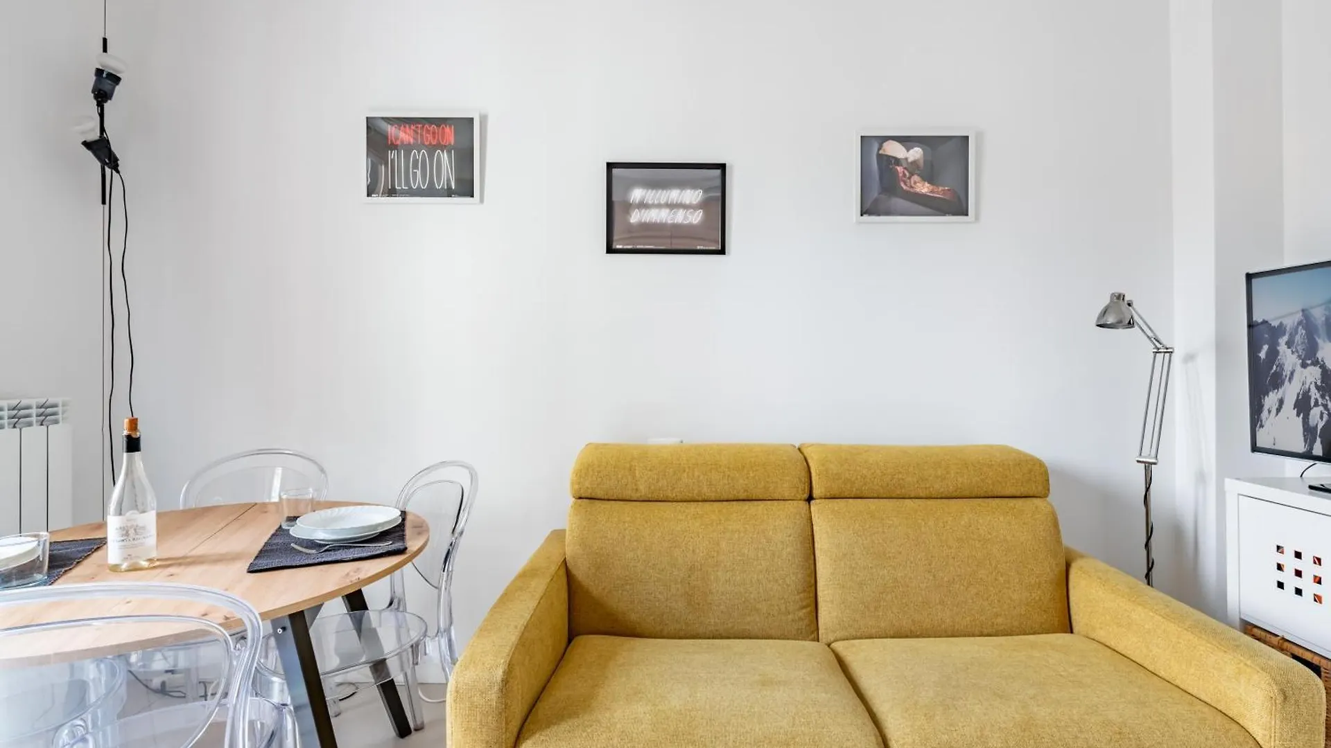 Maragliano And San Jacopino Flat With Balcony Apartment Florence Italy