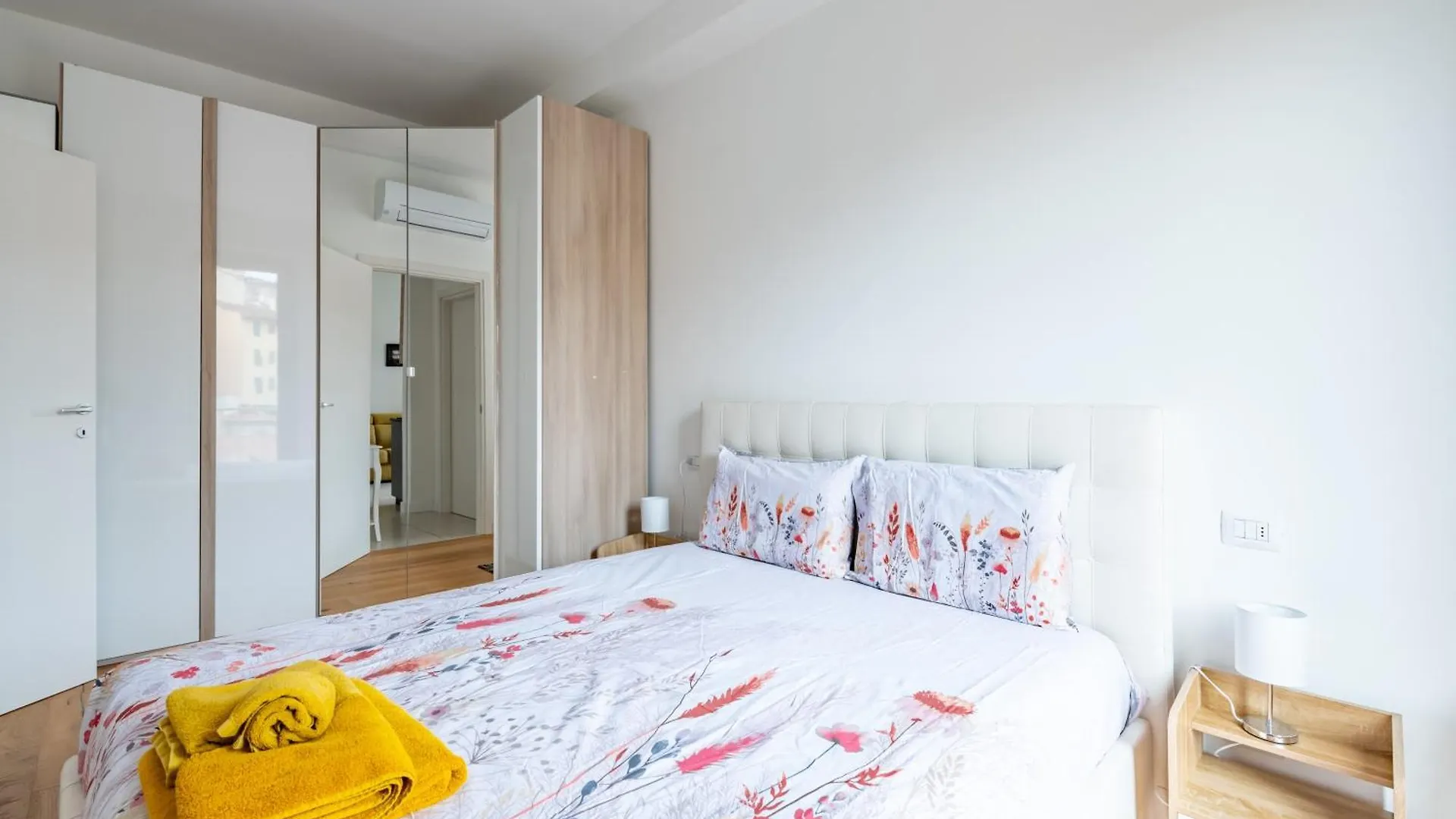 Maragliano And San Jacopino Flat With Balcony Apartment Florence 0*,  Italy