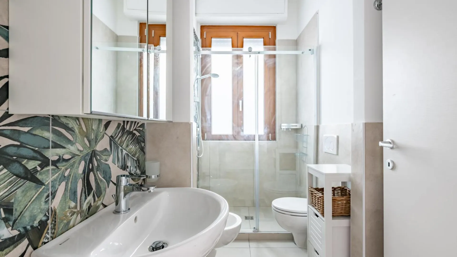 Maragliano And San Jacopino Flat With Balcony Apartment Florence