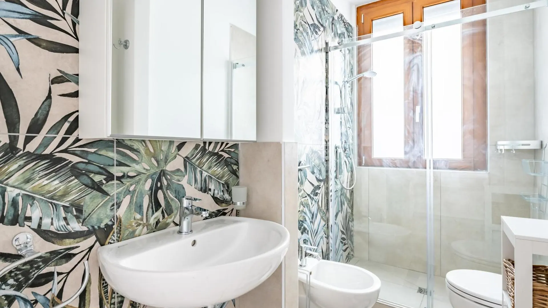 Maragliano And San Jacopino Flat With Balcony Apartment Florence